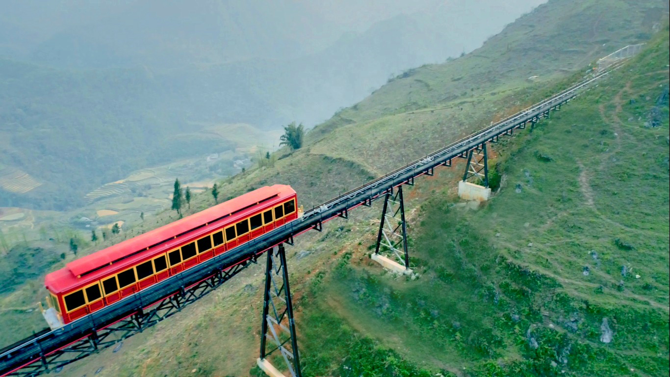  Tuyến tàu hỏa leo núi Sapa