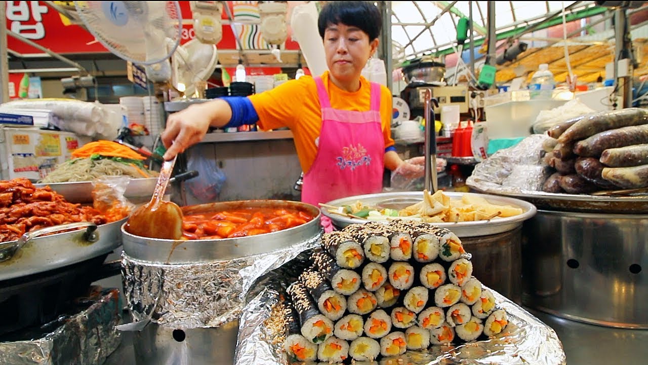 du lịch hàn quốc: chợ ẩm thực Gwangjang 