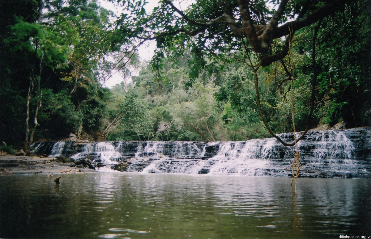 Thuy Tien Waterfall dak lak