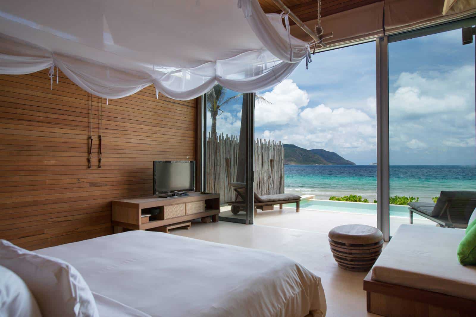 Ocean Front Villa One bedroom SixSenses Côn Đảo