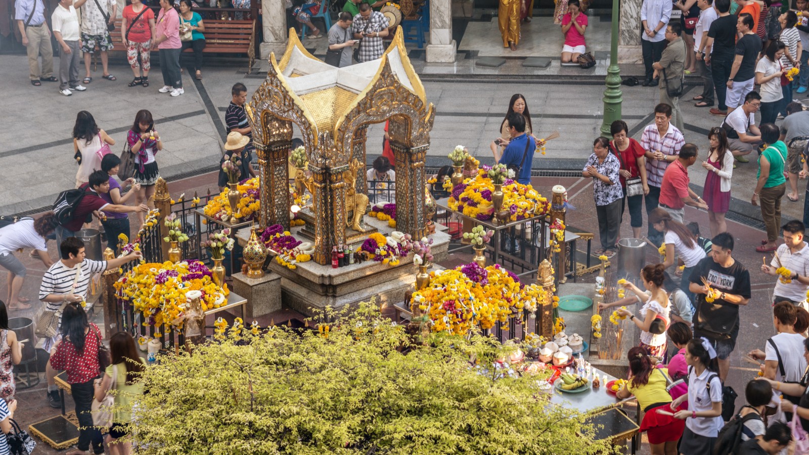 Erawan temple bangkok thái lan 2