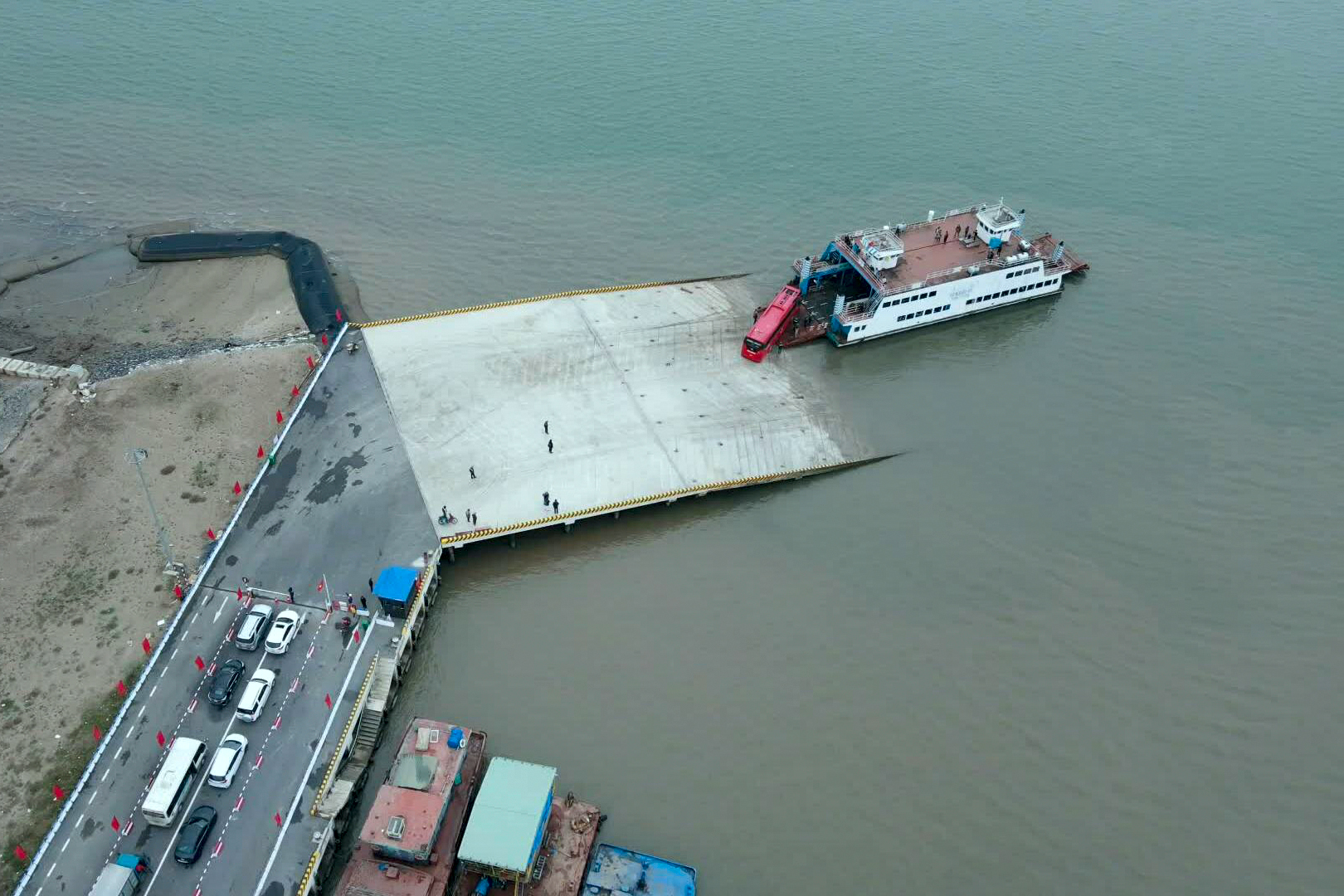 Bến Phà Cát Hải (4)