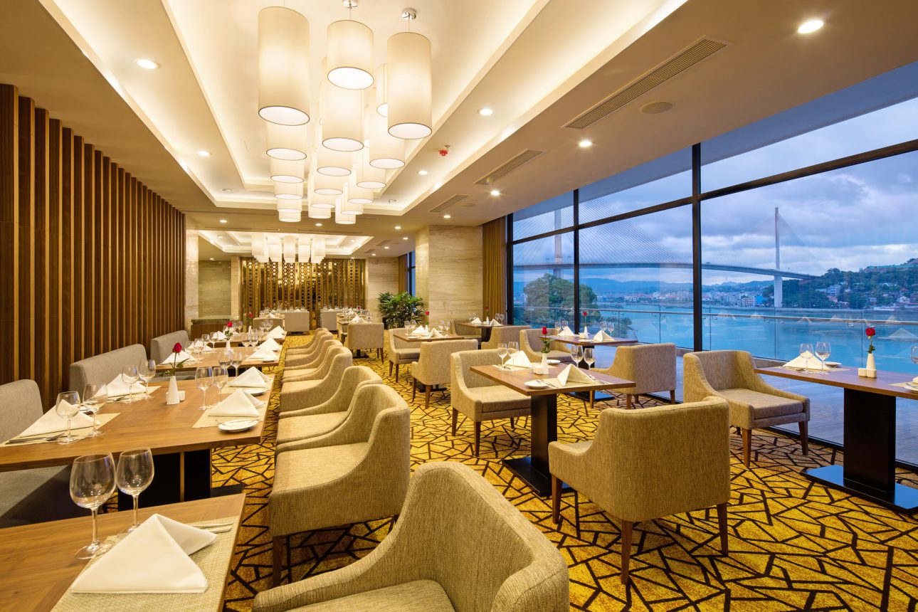 Wyndham Legend Halong Hotel - FantaSea Vietnam