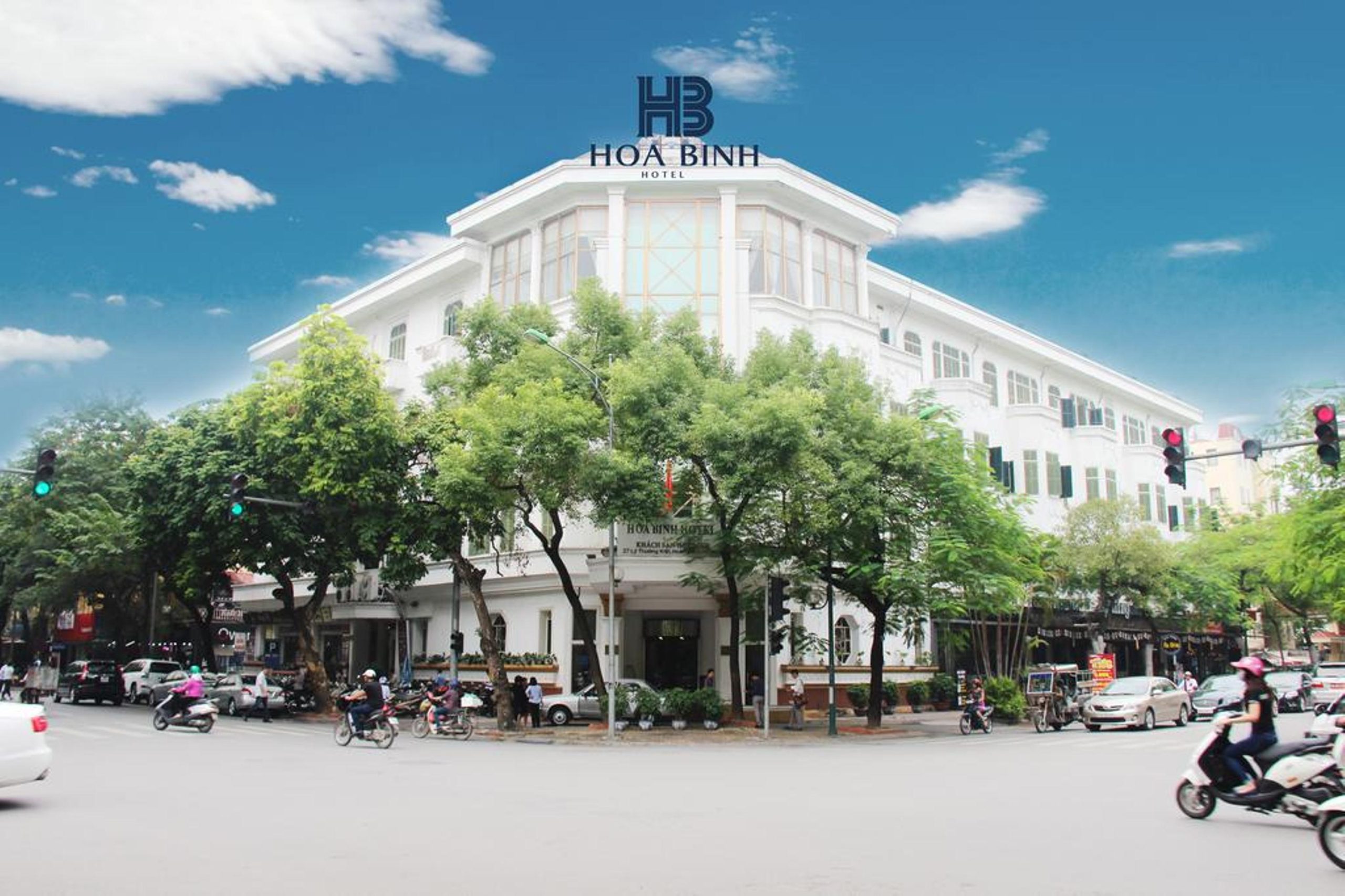 Khách sạn Hòa Bình Hà Nội1