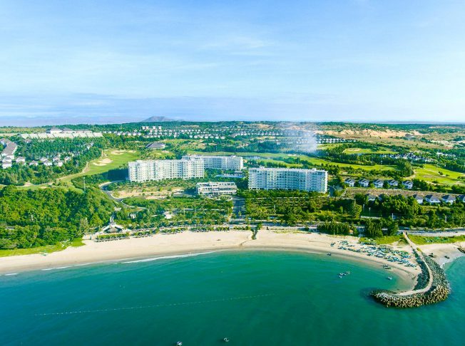 Ocean Vista Resort & Residence Mũi Né