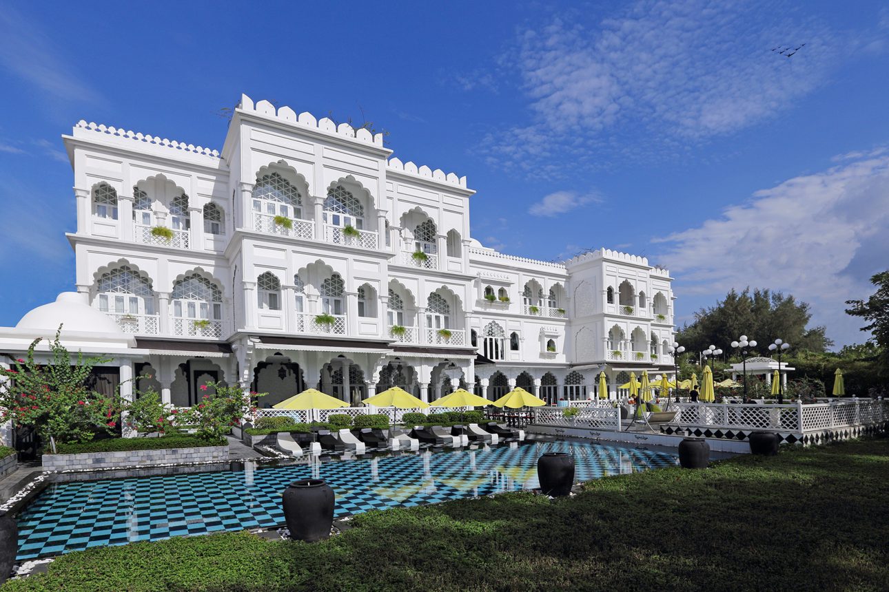 TajmaSago Castle Hotel & Resort - FantaSea Vietnam