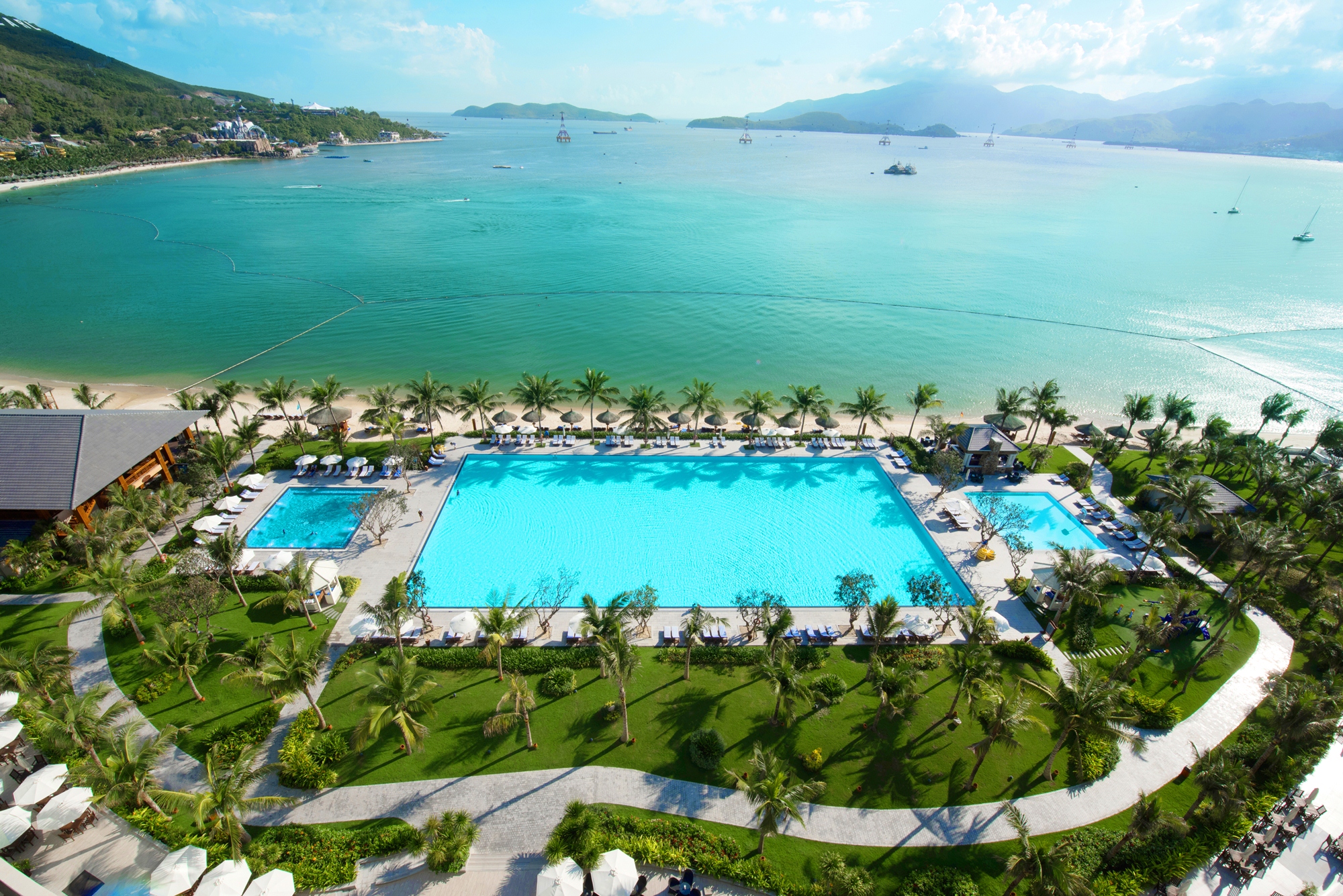 Vinpearl Resort Spa Nha Trang Bay Fantasea Travel