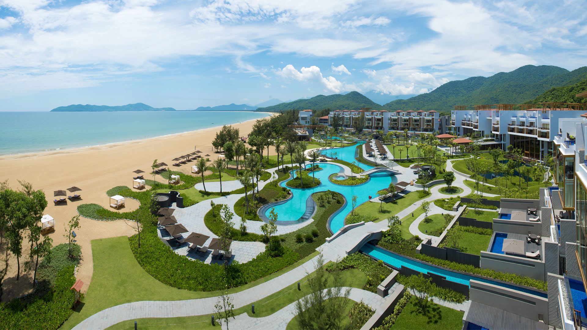 Angsana Lăng Cô Beach Resort