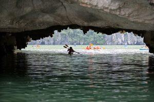 Glory Legend Halong - Kayaking