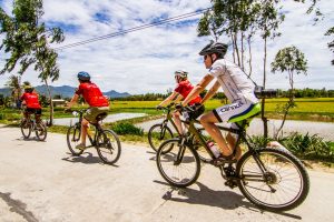 Cycling in Hoi An 1