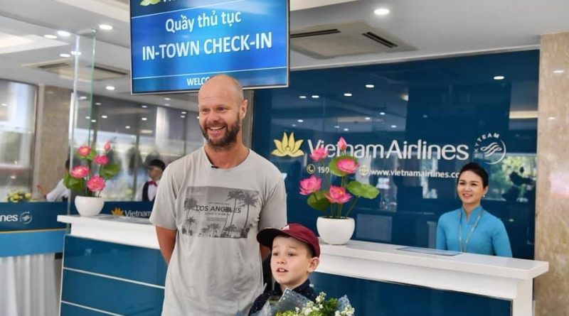 Vietnam Airlines In town check in
