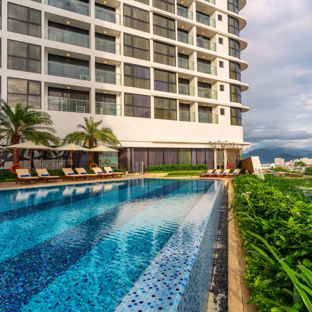 Meliá Vinpearl Empire Nha Trang 1